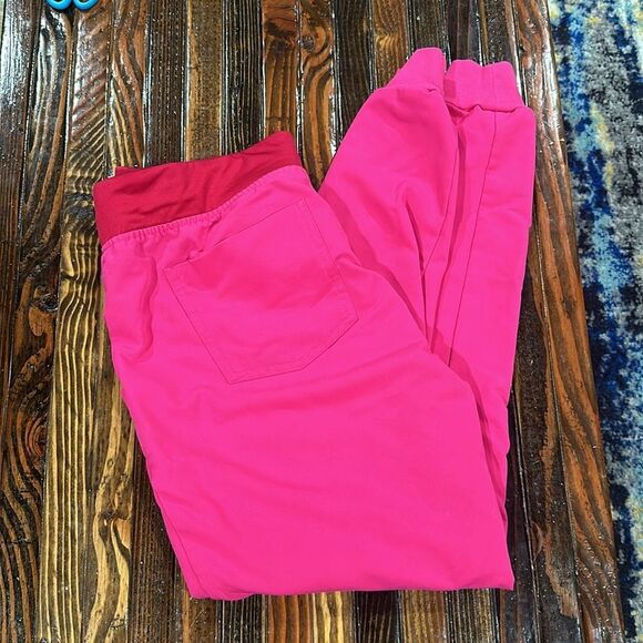 Figs Hot Pink Zamora Joggers S - Picture 2 of 9